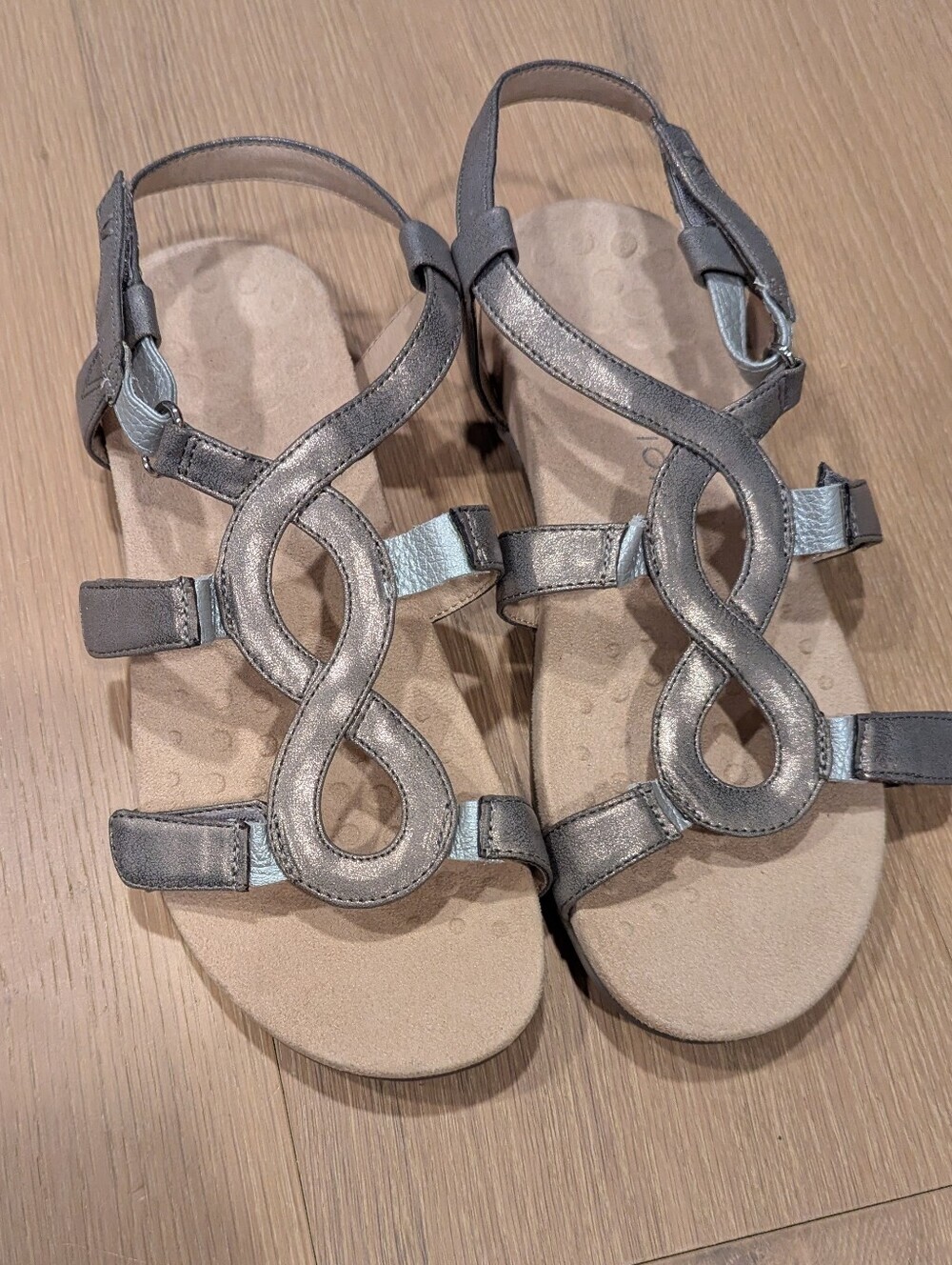 Vionic Silver Strappy Ankle Sandals